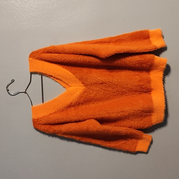 Emory Park women's orange fuzzy soft oversized small sweater - Picture 11 of 16
